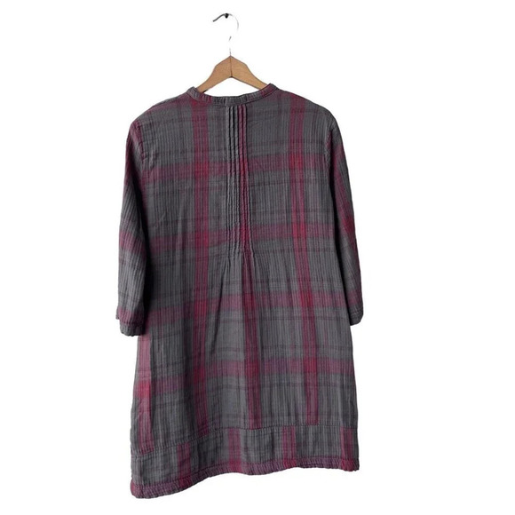 CP SHADE Plaid Tunic Women’s Size S Gray Gauze Cotton V-neck Roll-tab Blouse - Picture 2 of 3
